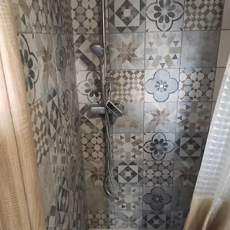Apartment σοφίτα καλλύνω Thessaloniki